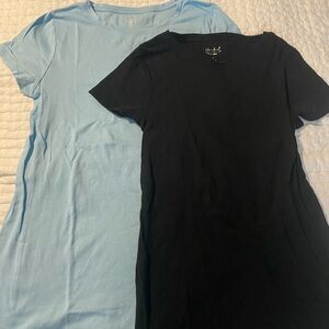 Bundle of 2 Short-Sleeve Non-Shirred Maternity T-Shirts-Black and Light Blue